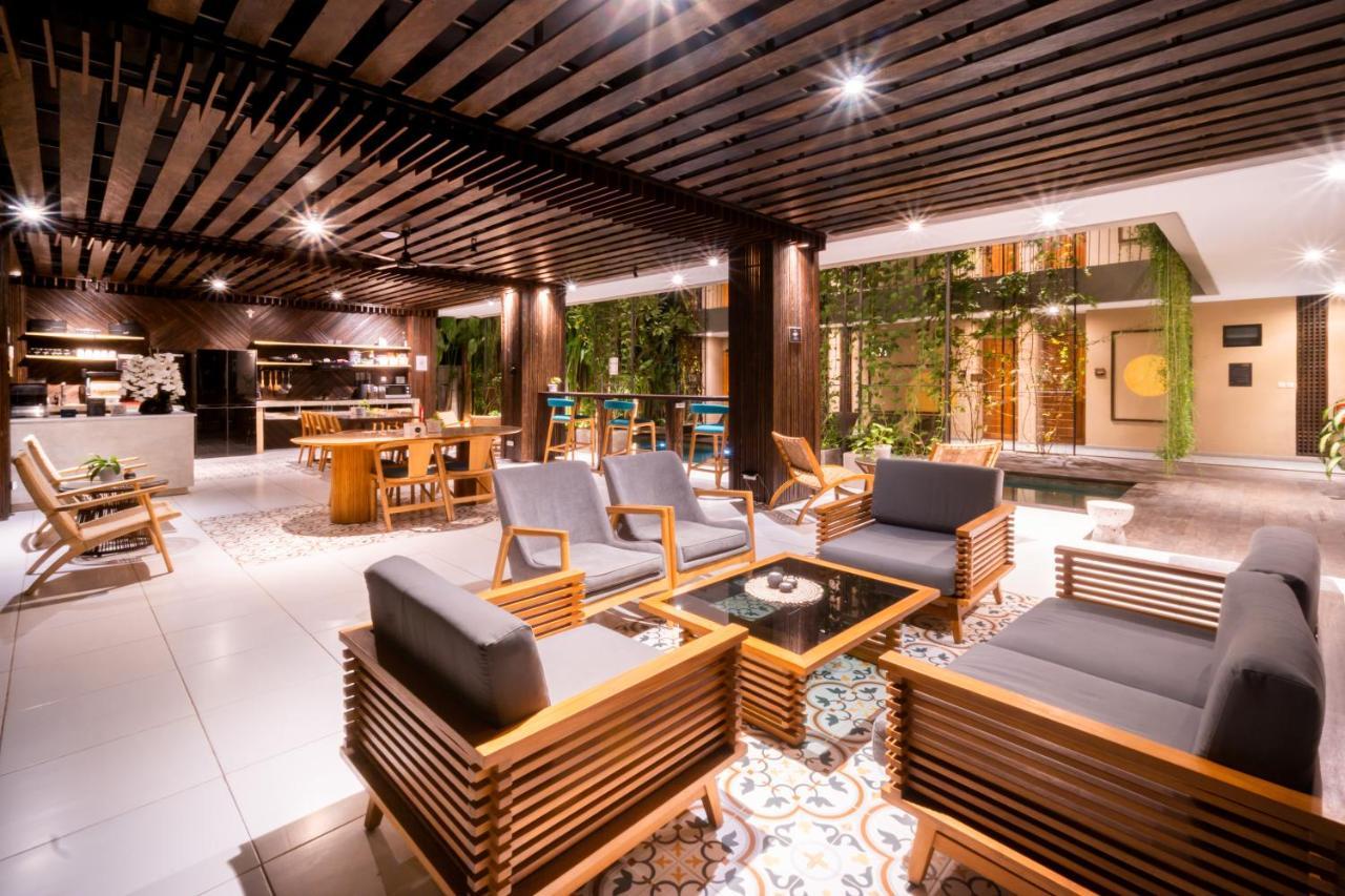 Отель Tanaga Coliving Семиньяк Экстерьер фото