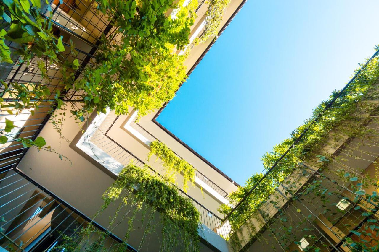 Отель Tanaga Coliving Семиньяк Экстерьер фото